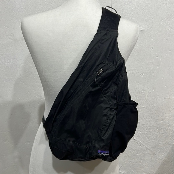 Patagonia Handbags - Patagonia Lightweight Travel Sling Backpack